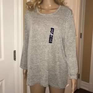 GAP Heather Grey Top With Slit in Back Size XL NWT